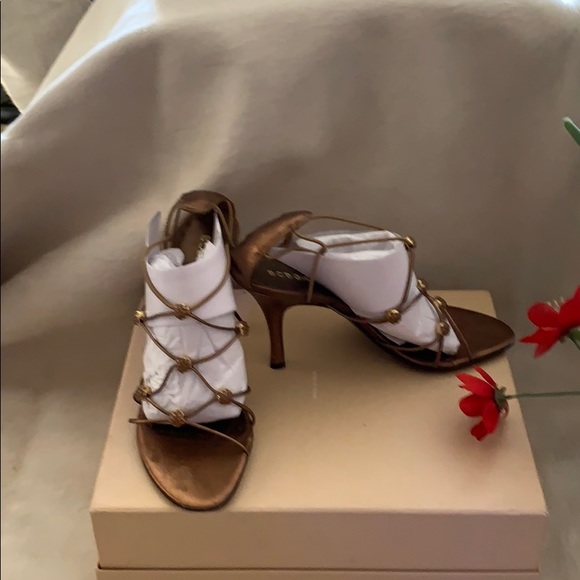 BCBGirls - Picture 2 of 5